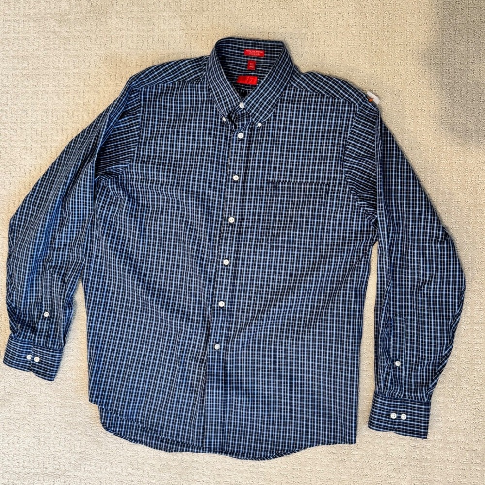 IZOD Mens Button Down Shirt Easy Care Large Blue Plaid Long Sleeve